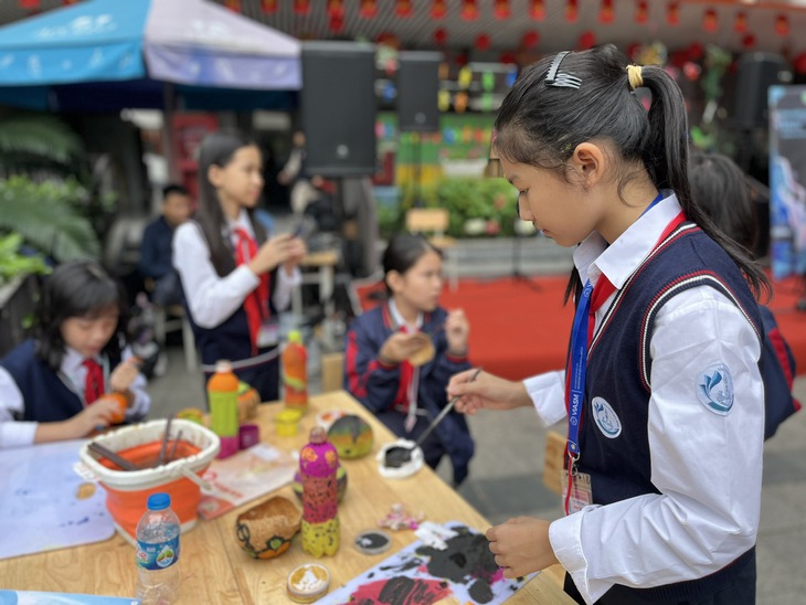 Xây trường học hạnh phúc: 'Lấy cái đẹp, dẹp cái xấu' trong trường học - Ảnh 1.