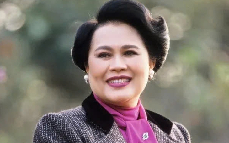 Miss Universe 2025 vẫn diễn ra bình thường giữa quốc tang Vương thái hậu Sirikit - Ảnh 4.