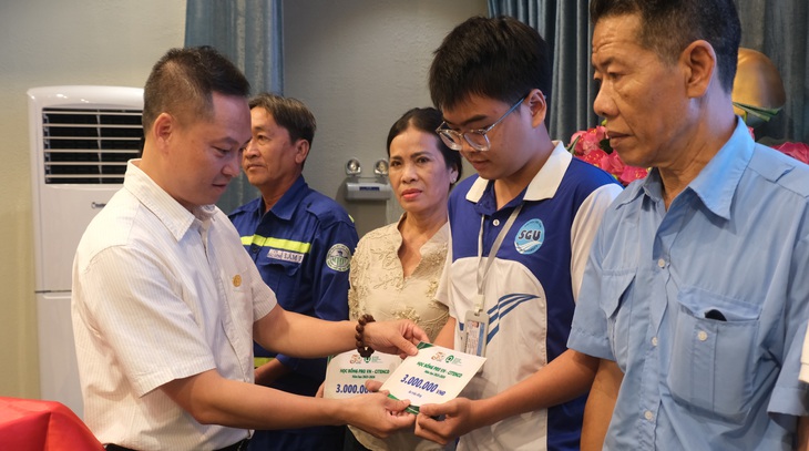 công nhân môi trường - Ảnh 1.