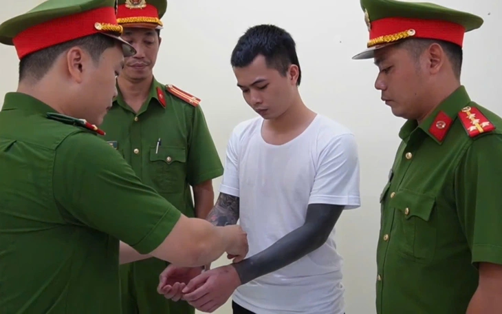 Nói xấu dân miền Nam TikToker 'Tàng Keng Ông Trùm' lãnh 3 năm tù - Ảnh 2.