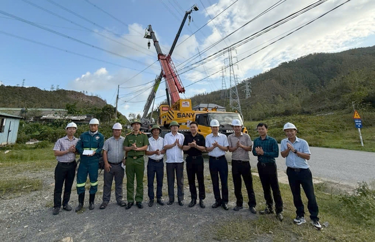 Đóng điện dự án Trạm biến áp 220kV Vũng Áng và đấu nối - Ảnh 3.