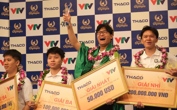 Chinh phục đỉnh cao tri thức - Ảnh 1.