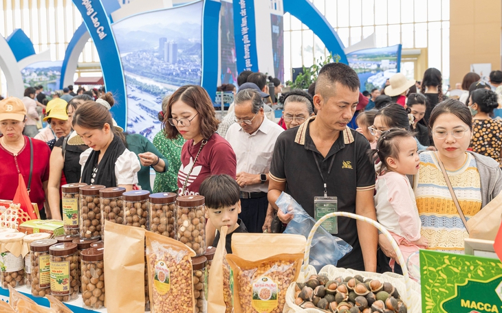 Hội chợ Mùa thu 2025: Ăn ngon, chơi chất, chill tới bến ở ‘trái tim mùa thu’ VEC - Ảnh 10.