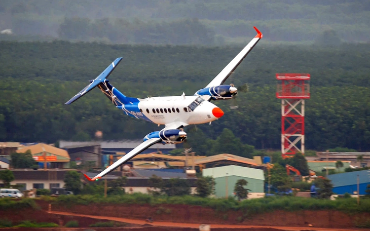 TP.HCM muốn trở thành trung tâm trung chuyển hàng đầu khu vực - Ảnh 5.