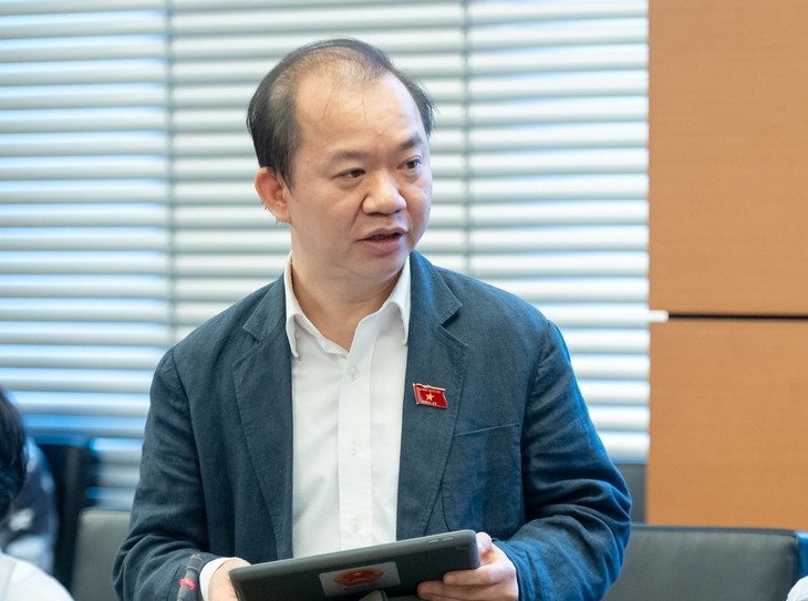 Chấn chỉnh nghệ sĩ, ca từ lệch chuẩn: TP.HCM tiên phong  - Ảnh 1. Chấn chỉnh nghệ sĩ, ca từ có biểu hiện lệch chuẩn: TP.HCM tiên phong, kiên quyết bảo vệ cái đẹp - Ảnh 1.