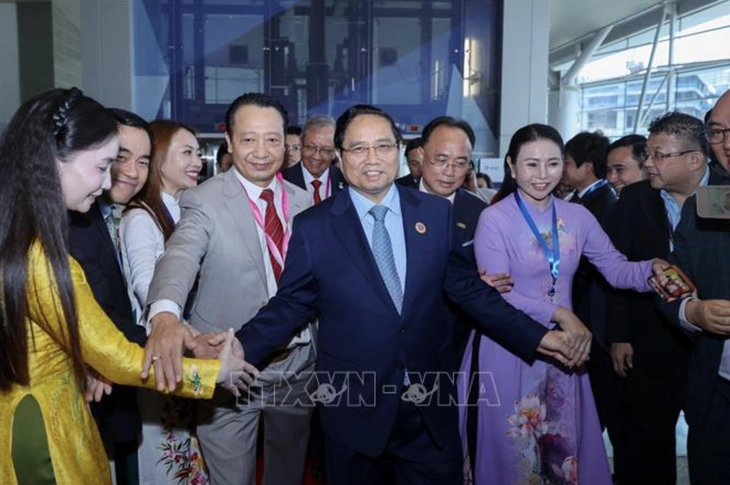 Thủ tướng Phạm Minh Chính dự đối thoại cấp cao tại Thượng đỉnh kinh doanh - đầu tư ASEAN - Ảnh 2.