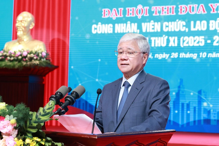 Vinh danh 80 gương lao động 'thắp lửa' phong trào thi đua yêu nước - Ảnh 1.