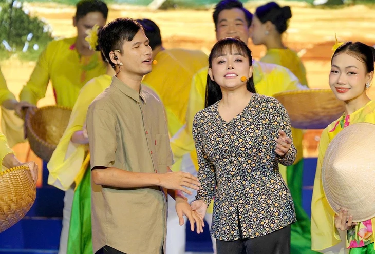 Kim Tử Long với ký ức Chiếc áo thiên nga từ live show của Hồng Quyên - Ảnh 6. Kim Tử Long - Ảnh 6.