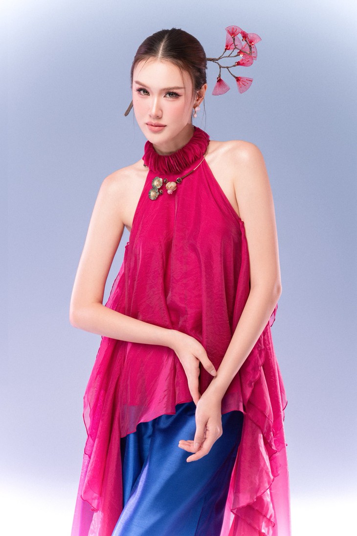 Trịnh Mỹ Anh mang trang phục dân tộc lấy cảm hứng hình tượng phụ nữ Việt đến Miss Earth 2025 - Ảnh 7. Miss Earth - Ảnh 7.