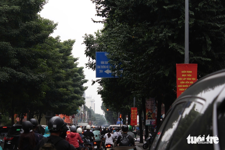biển báo - Ảnh 1.