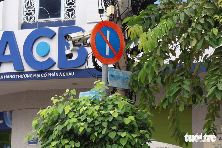 biển báo - Ảnh 2.