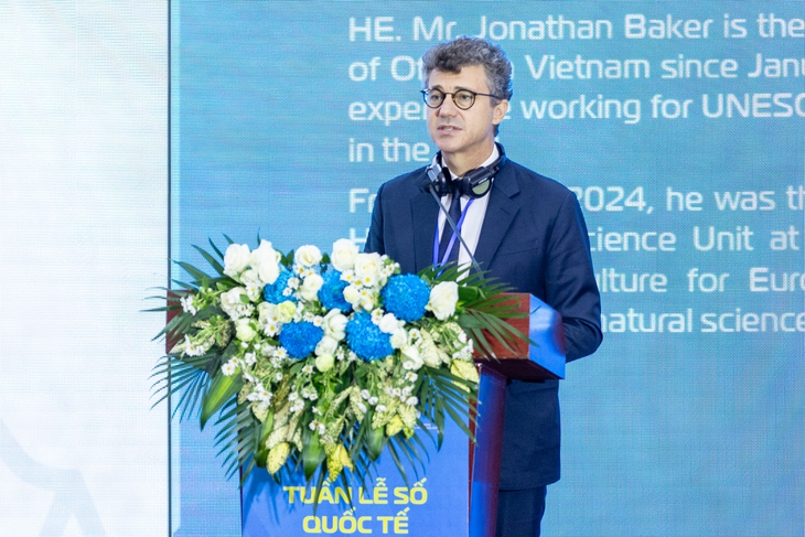 Việt Nam tiến bộ vượt bậc về mức độ sẵn sàng với AI - Ảnh 3.