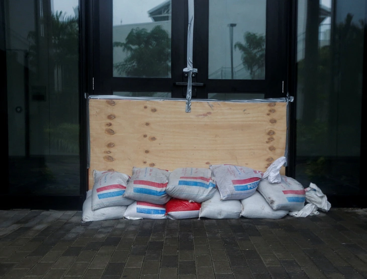 siêu bão - Ảnh 3.