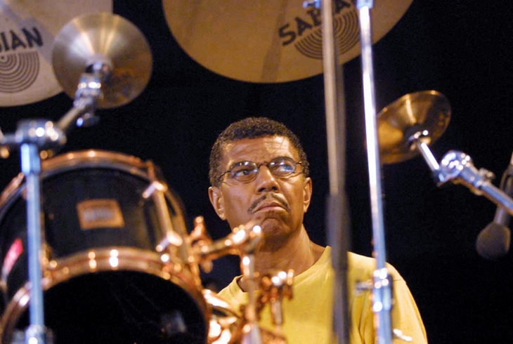 Tay trống jazz huyền thoại Jack DeJohnette qua đời - Ảnh 1. Jazz - Ảnh 1.