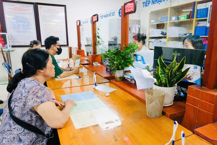 Lợi dụng bão YAGI, xuất hiện nhiều giấy tờ, văn bản giả mạo BHXH lừa đảo người dân- Ảnh 1. Lợi dụng bão Yagi, xuất hiện nhiều giấy tờ, văn bản giả mạo bảo hiểm xã hội lừa đảo người dân - Ảnh 1.