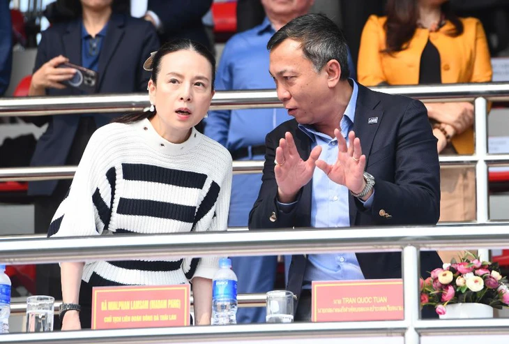 Madam Pang sang Việt Nam dự khán chung kết lượt về ASEAN Cup 2026 - Ảnh 1.