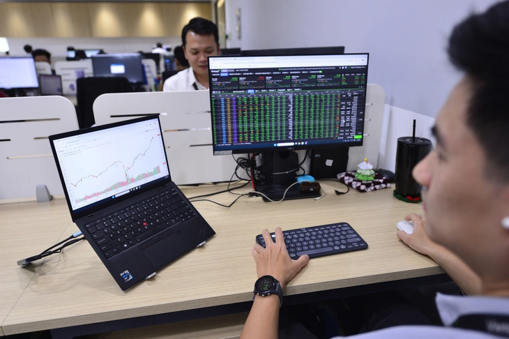 chứng khoán - Ảnh 1.