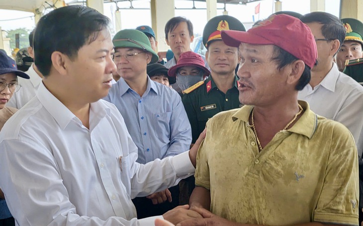 Cà Mau xét xử lưu động hai vụ án vi phạm về IUU - Ảnh 2.