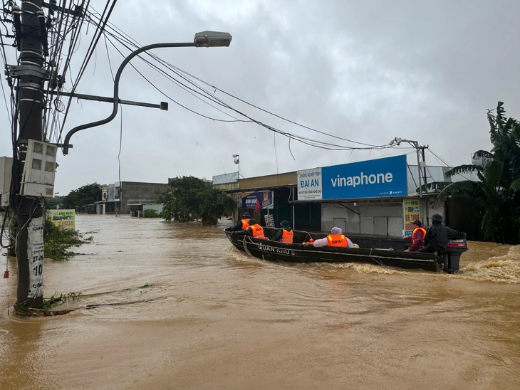 mưa lớn - Ảnh 2.