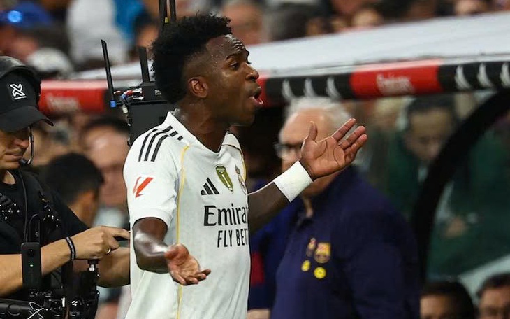 Nỗi lo Lamine Yamal ‘không còn là chính mình’ - Ảnh 3.