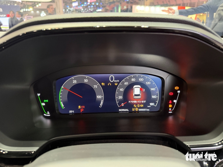 Honda CR-V - Ảnh 6.