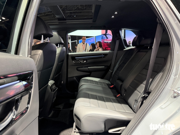 Honda CR-V - Ảnh 12.