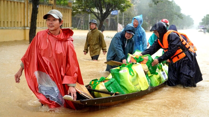 từ thiện - Ảnh 1.