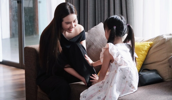 Huyền Lizzie phim 'Cách em 1 milimet': ‘Không thể suốt ngày đóng yêu đương, khóc lóc, ỉ ôi được’ - Ảnh 1.