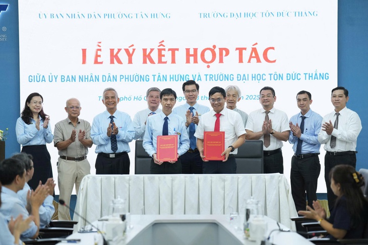 Trường ĐH Tôn Đức Thắng và phường Tân Hưng hợp tác, thúc đẩy đổi mới sáng tạo - Ảnh 1.