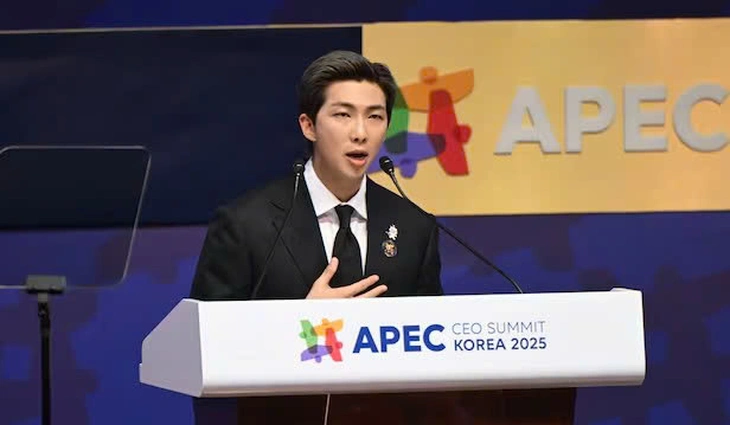 RM BTS phát biểu tại APEC CEO Summit: Xin hãy hậu thuẫn vững chắc cho các nhà sáng tạo - Ảnh 2.