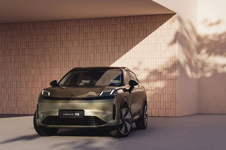 'Lynk & Co 08 có thể đi 200km không cần xăng, giá 1,5 tỉ đồng sẽ dễ bán' - Ảnh 2.