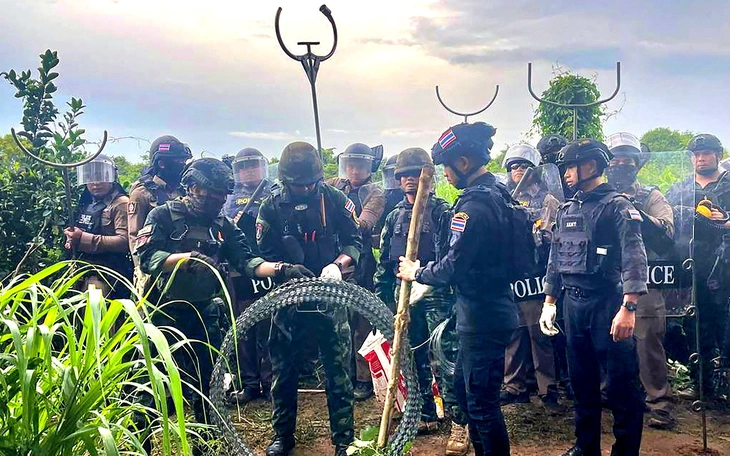 Thái Lan yêu cầu người dân Campuchia rời khỏi biên giới, Phnom Penh lên tiếng - Ảnh 2.
