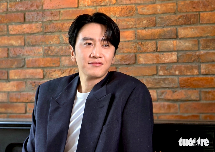 Lee Kwang Soo: 'Tình cảm tôi dành cho Duy Khánh không thể nói bằng lời' - Ảnh 1.