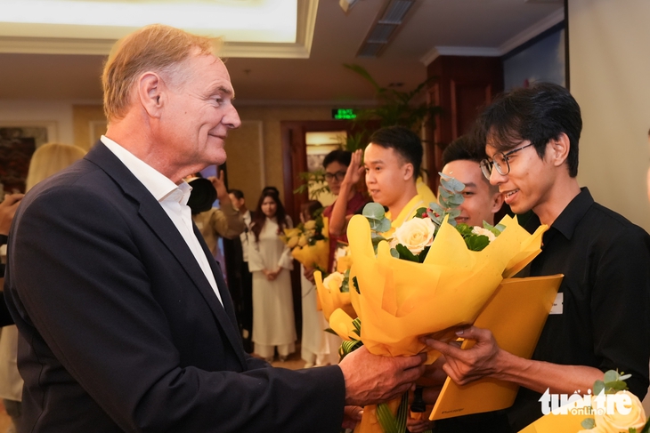 Cơ hội nghề nghiệp mới cho người Việt tại Đức - Ảnh 1.