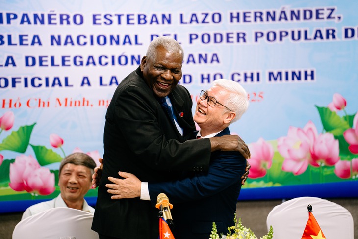 Chủ tịch Quốc hội Cuba: Từ 'hữu nghị' chưa tả đủ quan hệ Việt Nam - Cuba - Ảnh 1.