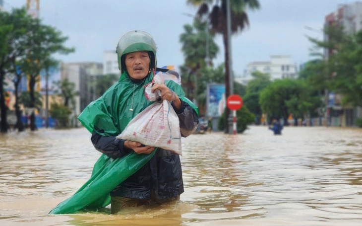 Phạt tiền từ 5-10 triệu đồng nếu gây áp lực tâm lý, cưỡng ép thành viên gia đình học quá sức - Ảnh 2.