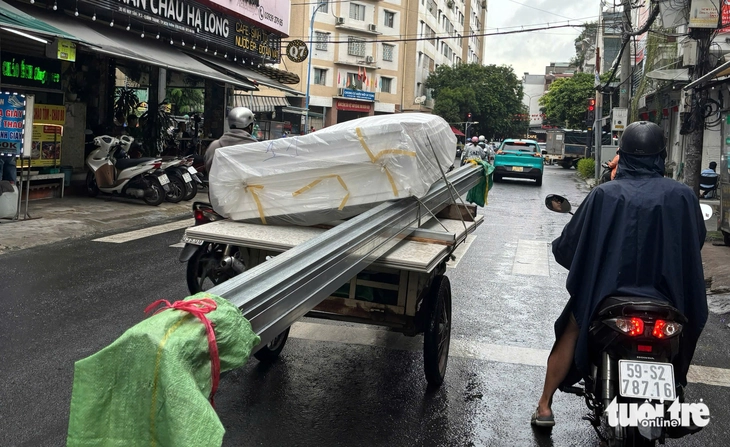 xe ba gác - Ảnh 1.