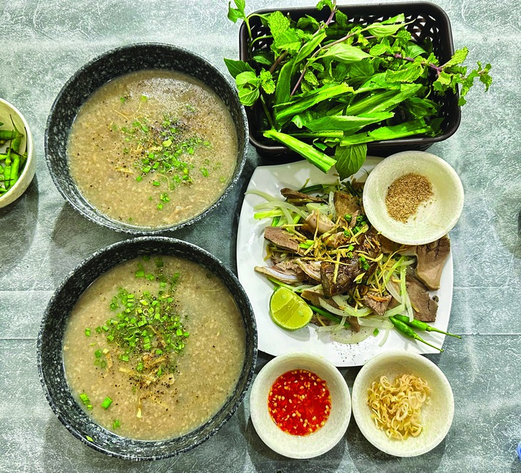 cháo lòng - Ảnh 1.