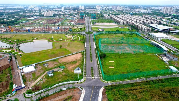 Toàn cảnh con đường Liên Phường sắp thông xe và định hình lại giao thông ở khu đông TP.HCM - Ảnh 7.