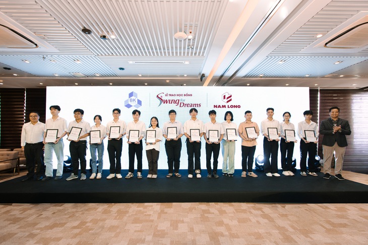 Nam Long trao 84 suất học bổng ‘Swing for Dreams’ với tổng giá trị 840 triệu đồng cho sinh viên - Ảnh 5.