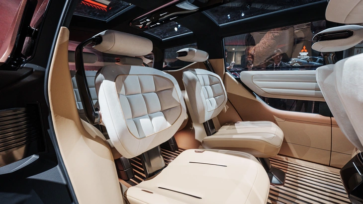 Mitsubishi Pajero Sport - Ảnh 9.