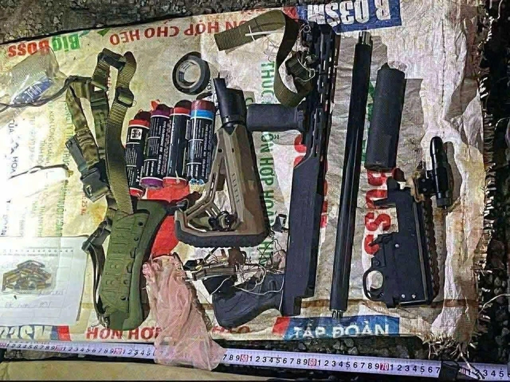 Đề nghị truy tố hung thủ dùng súng thảm sát 3 người trong một gia đình ở Đồng Nai - Ảnh 2.