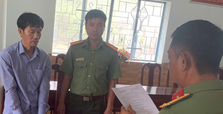 Bắt thêm 2 nghi phạm cầm đầu đưa người xuất cảnh trái phép qua Campuchia - Ảnh 2.