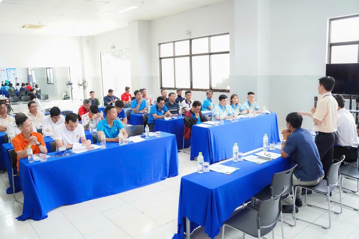 CÔNG NHÂN - Ảnh 4.