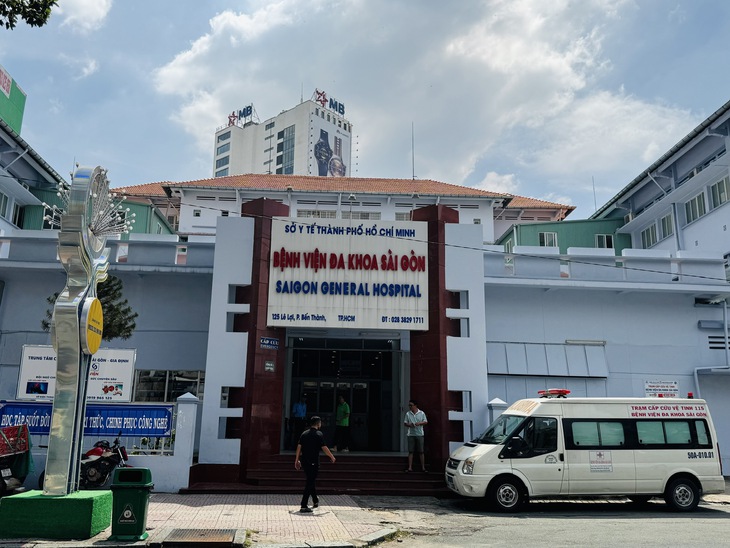 TP.HCM đề xuất cơ cấu, giải thể các bệnh viện, trung tâm y tế, trạm y tế ra sao? - Ảnh 1.