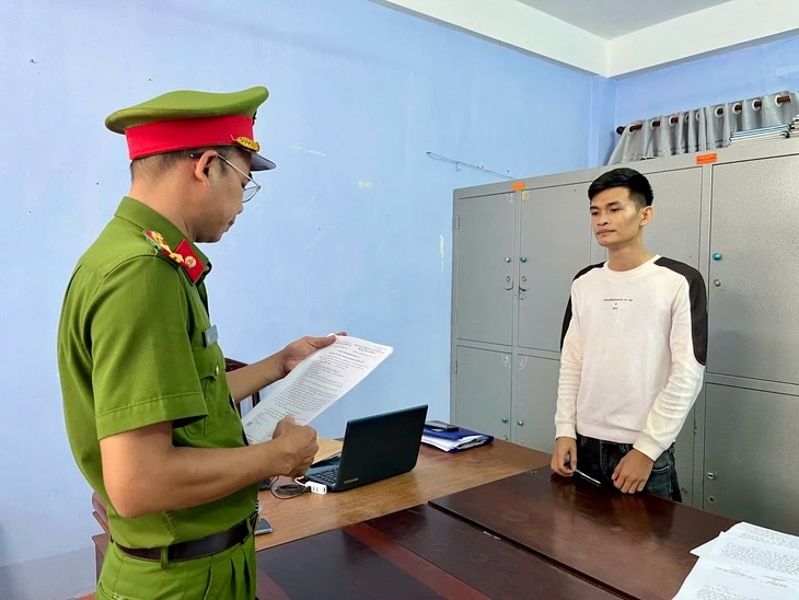 hành hung - Ảnh 1.