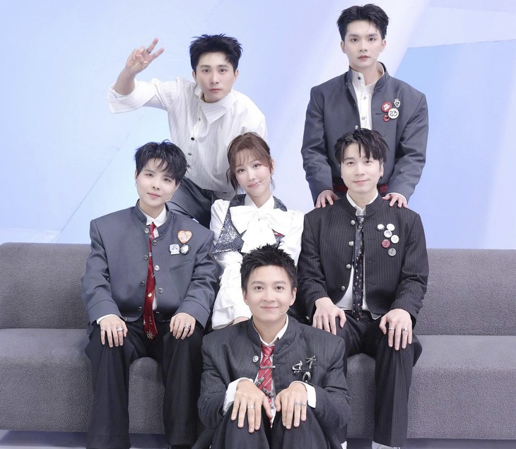 Phá đám sinh nhật mẹ, Điện thoại đen 2 khuấy động mùa Halloween - Ảnh 3. Phá đám sinh nhật mẹ - Ảnh 3.