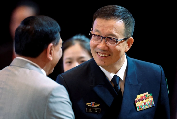 Gặp bộ trưởng quốc phòng Trung Quốc, ông Hegseth bày tỏ quan ngại về Biển Đông, Đài Loan- Ảnh 3. Gặp Bộ trưởng Quốc phòng Trung Quốc, ông Hegseth bày tỏ quan ngại về Biển Đông, Đài Loan - Ảnh 3.