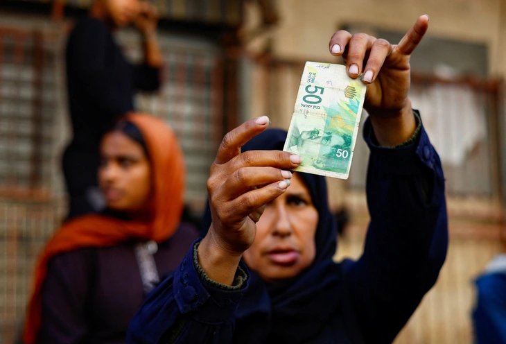 Tin tức thế giới 1-11: Mỹ không loại trừ khả năng thử hạt nhân ngầm; Trung Quốc phóng tàu vũ trụ - Ảnh 5.