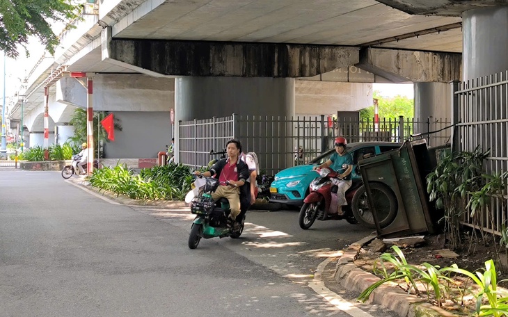 Cảnh báo chiêu trò trục lợi tinh vi khi gửi xe ở tầng hầm chung cư - Ảnh 2.